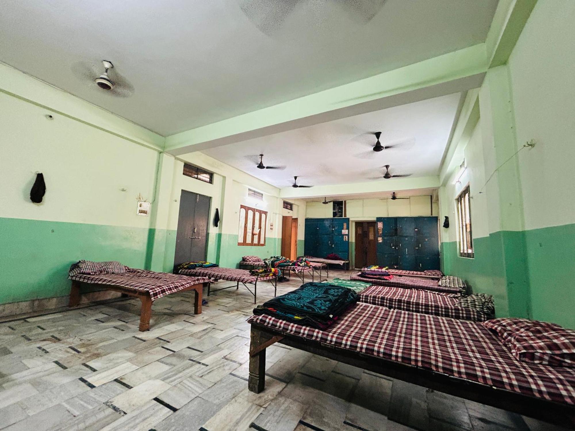 Satsang Lodge 瓦拉纳西 外观 照片